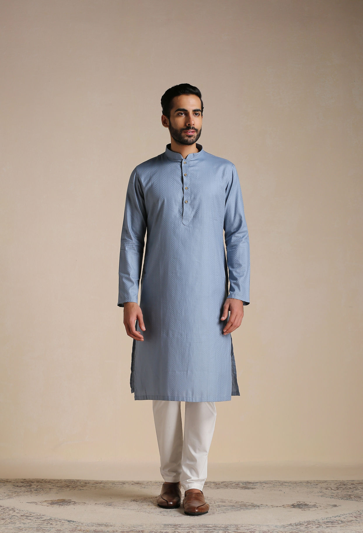 alt message - Manyavar Men Dusty Blue Self Patterned Kurta Set image number 1